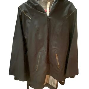 Rare Find ‼️ Vintage Lululemon Morning Mist Cape